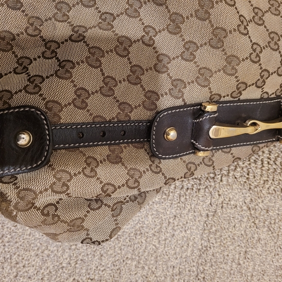 Authentic Vintage Pelham, Italy shoulder Medium purse (rare find) - Picture 4 of 9